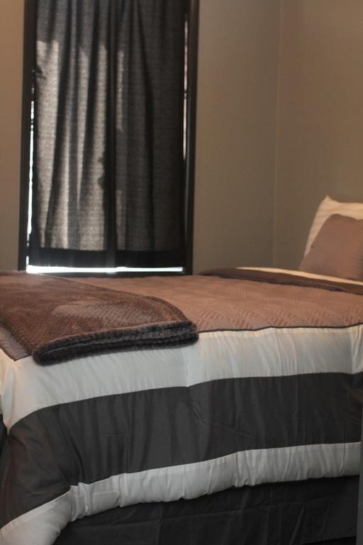 Lux Rooms Уоллес Номер фото